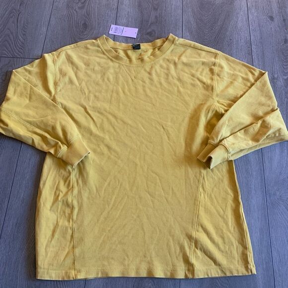 Wild fable thermal color mustard, very cute. - Picture 1 of 2